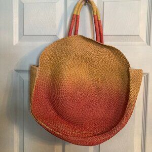 Summer / Beach Wicker Bag -EUC